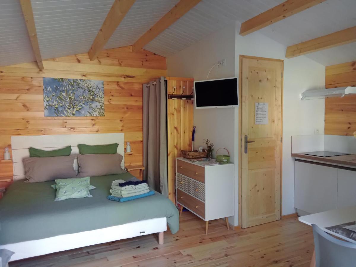 Chalet "Le Petit Olivier" Gites Appart 'Hotel L'Echappee Belle D'Aubenas Logement 2 Sur 3 외부 사진